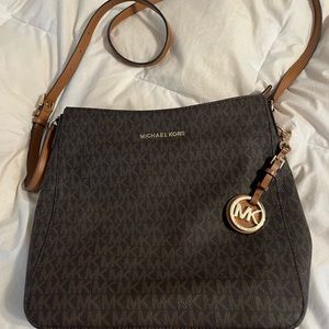 michael kors purse